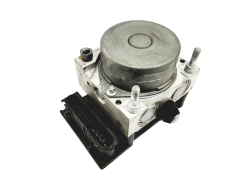Abs-pumppu 0265801018 476604621R Sandero Logan Dacia 38006