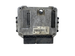 Ohjausyksikkö Opel 0281011943 55556829 8973785712 Bosch GM Isuzu 49440