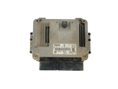 Ohjausyksikkö Opel 0281011943 55556829 8973785711 Bosch 38966