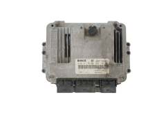 Ohjausyksikkö 0281011776 8200391966 8200386508 Renault Bosch 38386