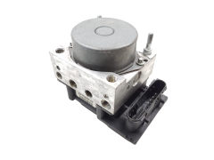 Abs-pumppu Nissan Note 476609U100 0265800518 0265231732 Bosch 1070