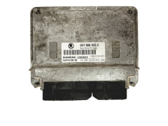 Ohjausyksikkö 047906033C 5WP44199 08 Skoda Siemens 19159