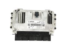 Ohjausyksikkö 237107788R 0261S15019 Renault Bosch 28497