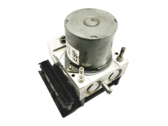 Abs-pumppu Alfa Romeo 147 51792630 0265950711 Bosch 42767