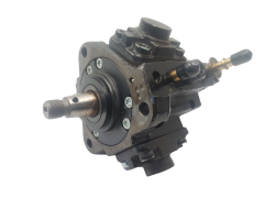 Ruiskutuspumppu Bosch 55267246 0445010466 0928400825 1.6 2.0 D Fiat 1050