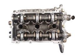 Sylinterikansi Mitsubishi Smart MN155158E MN155158D 1.1 12V 134910