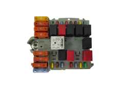 Sulaketaulu Fiat 51738102 0051738102057657 19876