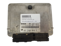 Ohjausyksikkö 09240046 0281010012 Opel Bosch GM