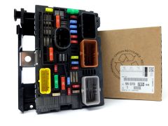 Sulaketaulu Uusi Alkuperäinen Citroen Peugeot C4 C6 407 9807028580