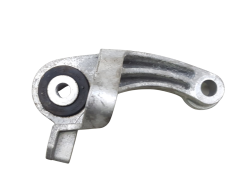 Kiinnike, Kannatin Ford DV61-6P093-CA FoMoCo
