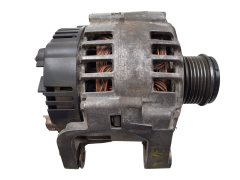 Laturi Renault Volvo 7700430182 2542270B 120A Valeo