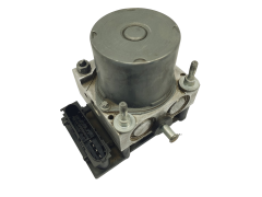 Abs-pumppu Opel Corsa C 13182319 0265800443 0265231583 Bosch 67943
