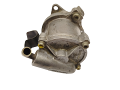 Alipainepumppu 1,9 D Renault 7700743560 Barmag