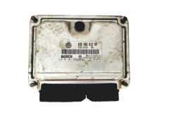 Ohjausyksikkö 038906012HP 0281011320 Seat VW Bosch 20433