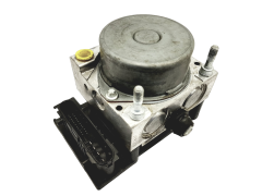 Abs-pumppu Clio 3 Renault 0265800559 8200747140 Bosch 35195