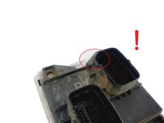 Ohjausyksikkö 90532609RY 0261204058 Opel Bosch 43170