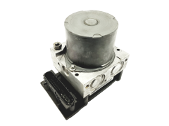 Abs-pumppu Renault Megane 2 Scenic 2 8200038695 Bosch 46365