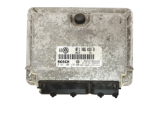 Ohjausyksikkö 0261206176 071906018R VW Bosch 18920