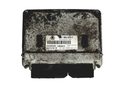 Ohjausyksikkö 047906033E 5WP44198 08 Skoda Siemens