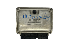 Ohjausyksikkö Seat 038906019NE 0281011824 Bosch 51679