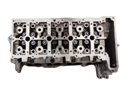 Sylinterikansi BMW Mini Toyota 781260804 78126060400 2.0d N47C20A Sylinterikansi BMW Mini Toyota 781260804 78126060400 2.0d N47C20A
