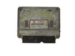 Ohjausyksikkö 03E906033 5WP40163 04 VW Siemens 16082