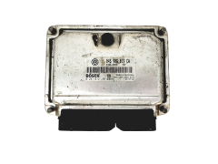 Ohjausyksikkö 045906019CA 0281012195 VW Bosch 29508