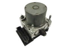 Abs-pumppu Opel Corsa C 13182319 0265800443 0265231583 Bosch 67458