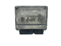 Ohjausyksikkö 03E906033L 5WP40194 07 VW Siemens 50768