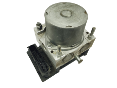 Abs-pumppu 107 C1 Aygo 44510-0H010 0265800441 Bosch 67918