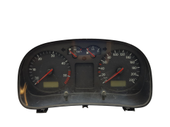 Nopeusmittari VW Golf MK4 1J0919881D 0263611024 1012