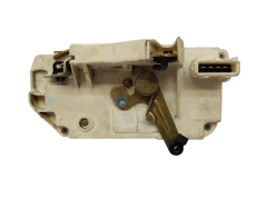 Oven lukitusmekanismi Vasen Taka 913758 Peugeot 406 Kiekert