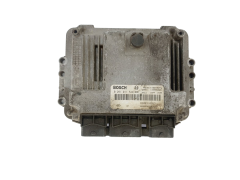 Ohjausyksikkö 0281011549 8200310863 8200370779 Renault Bosch 39131