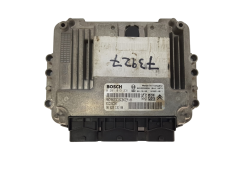 Ohjausyksikkö 9662213180 0281013331 9653958980 PSA Bosch 3614