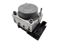 Abs-pumppu Dacia 8200756095 0265800584 0265232198 Bosch