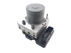 Abs-pumppu VW Polo Skoda Fabia 6C0614517G 0265956084 Bosch 2112