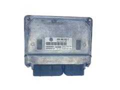 Ohjausyksikkö VW 03D906032C 5WP40124 07 Siemens 63023