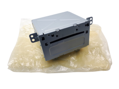 Radio-CD-soitin GM 20984174 CQ-JG5030YC UYF Uusi Alkuperäinen 1010