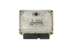 Ohjausyksikkö 038906012CM 0281010379 VW Bosch 39470