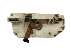 Oven lukitusmekanismi Oikea Taka 913870 Peugeot 406 Kiekert 10757