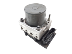 Abs-pumppu Fiat Grande Punto 55700423 0265800421 0265231535 Bosch 1338