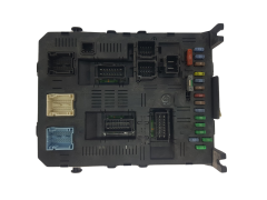Ohjausyksikkö BSI 2004 H05-01 9660105980 PSA Johnson Controls 1897