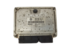 Ohjausyksikkö 038906012CL 0281010380 Skoda VW Bosch 3680