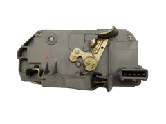 Oven lukitusmekanismi Oikea Taka 913856 Peugeot 306 Kiekert 10723