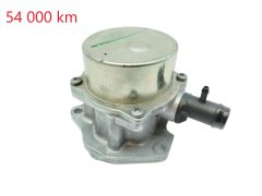 Alipainepumppu 146505272R Pierburg 7.05641.00.0 1.5DCI Renault 54000km
