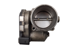 Kaasuläpän venttiili 06B133062M 0280750009 VWAG Bosch 1182