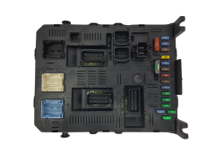 Ohjausyksikkö BSI 2004 H05-01 9660105980 PSA Johnson Controls 2136