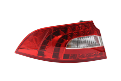 Valaisin Taka Vasen Tee Skoda Superb 2 3TD945095 89450882102 DPA