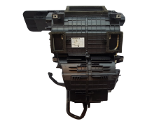 Lämmitin Renault Clio 4 272706952R Denso 6802