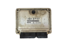 Ohjausyksikkö 038906019BK 0281010305 VW Bosch 29535
